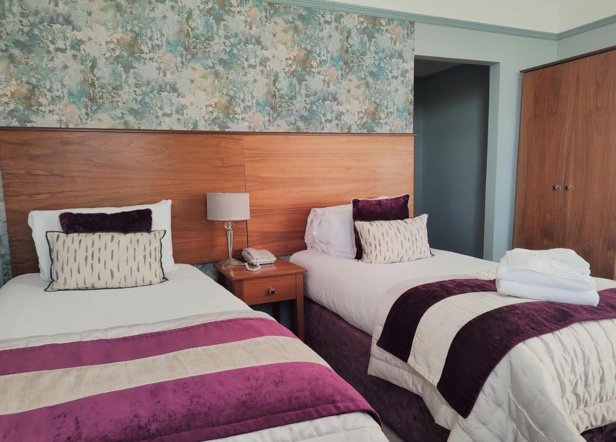The Queens 4* Portsmouth